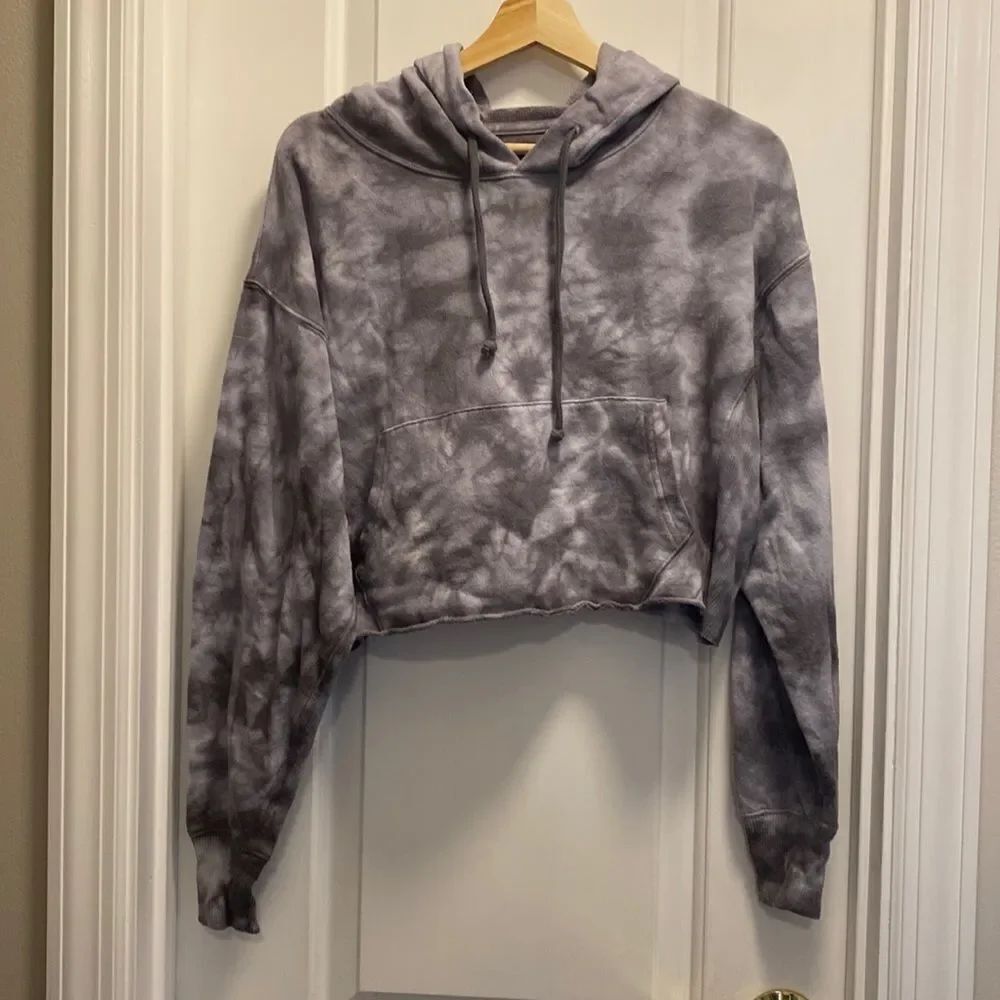 Sweater size M - Picture 1 of 3